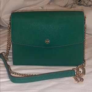 Tory Burch Emerson shoulder bag (make an offer!)